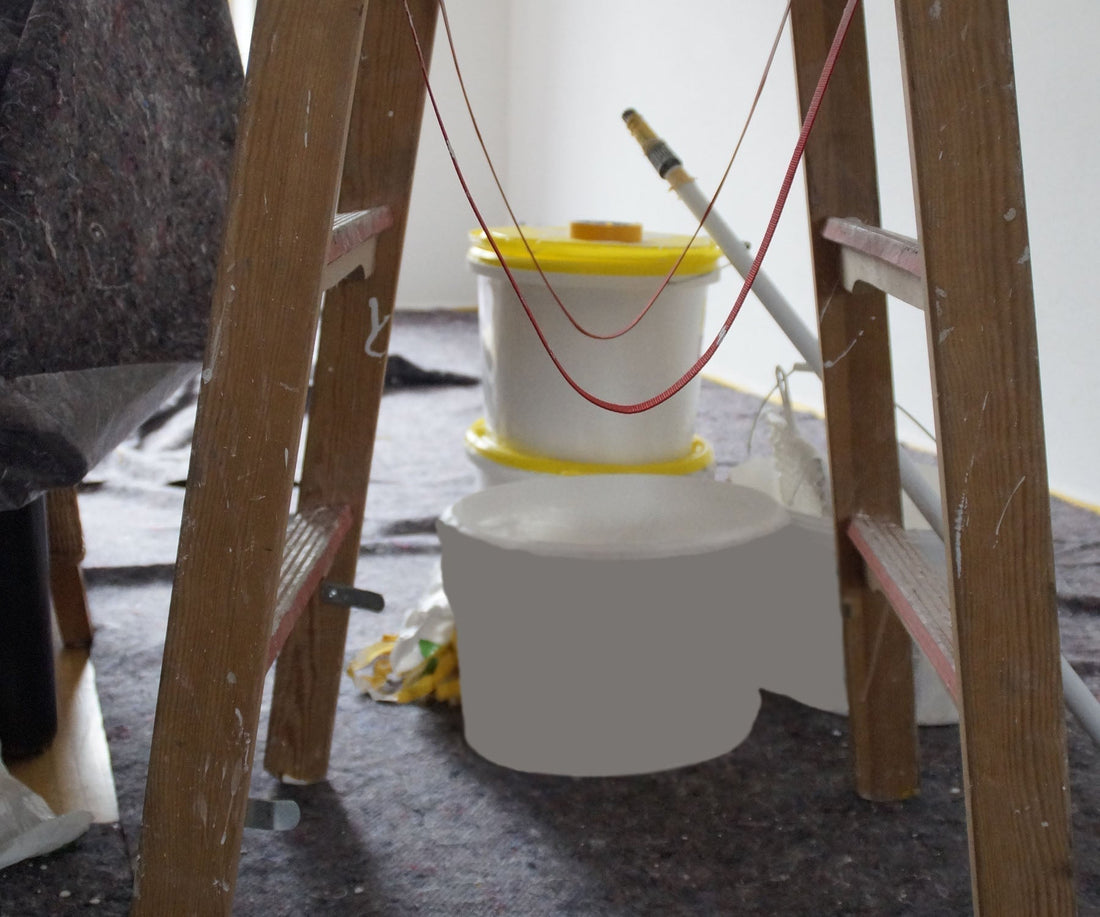 Arttribute Malervlies Abdeckvlies 180 & 220 g/m² auf Baustelle – Bodenschutz bei Renovierungsarbeiten
